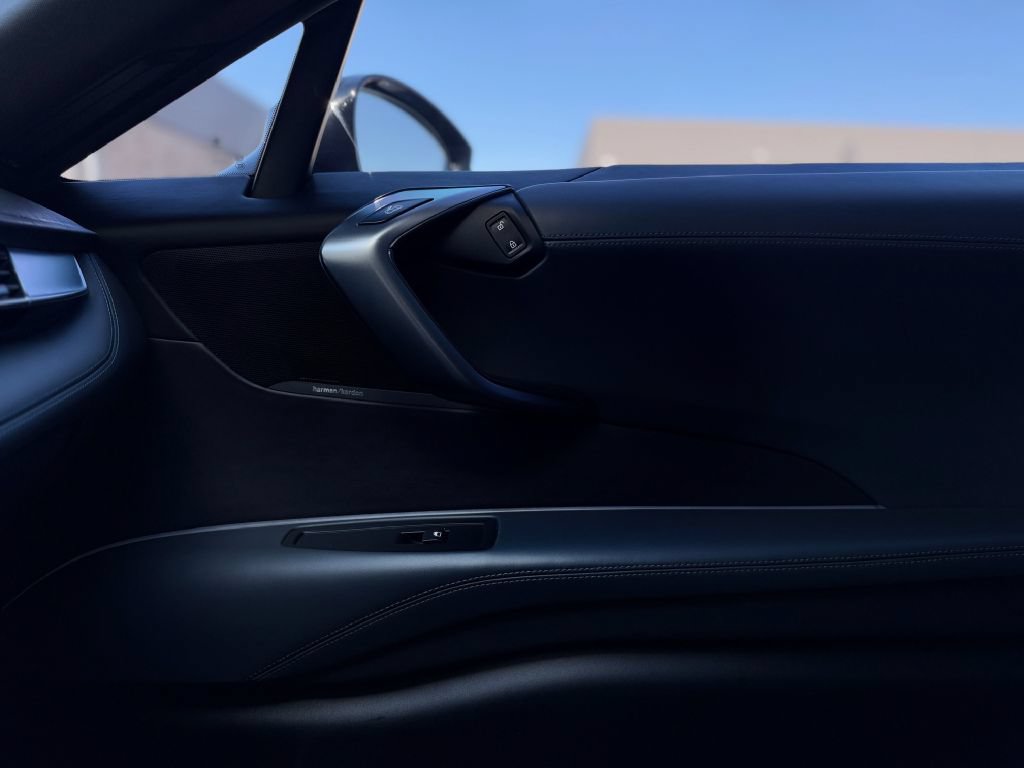 Used 2016 BMW i8 AWD/4WD image 23