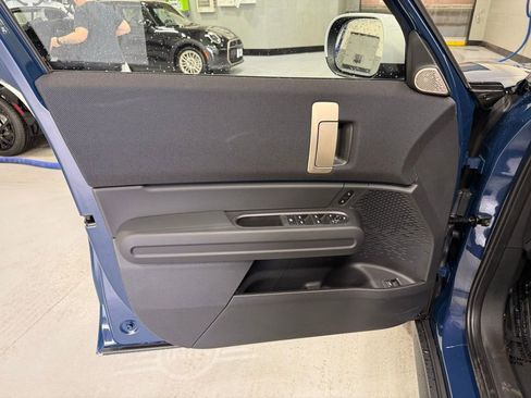 Certified 2025 MINI Cooper Countryman S image 11