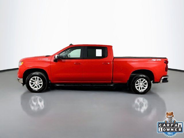 Used 2023 Chevrolet Silverado 1500 LT AWD/4WD image 9