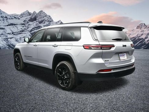 New 2026 Jeep Grand Cherokee L 4WD image 3