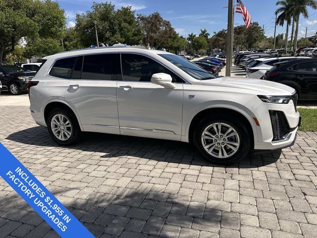 Used 2024 Cadillac XT6 Luxury w/ LPO, Floor Liner Package FWD image 15