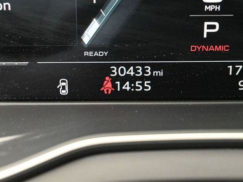 Used 2023 Audi SQ5 Premium Plus w/ Premium Plus Package AWD/4WD image 19