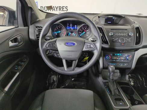 Used 2017 Ford Escape SE FWD image 15