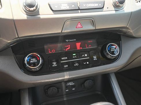 Used 2013 Kia Sportage EX w/ EX Premium Pkg AWD/4WD image 35