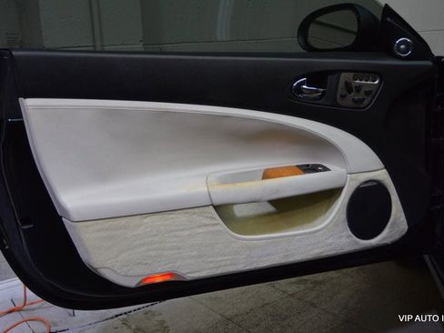 Used 2008 Jaguar XKR R RWD image 7