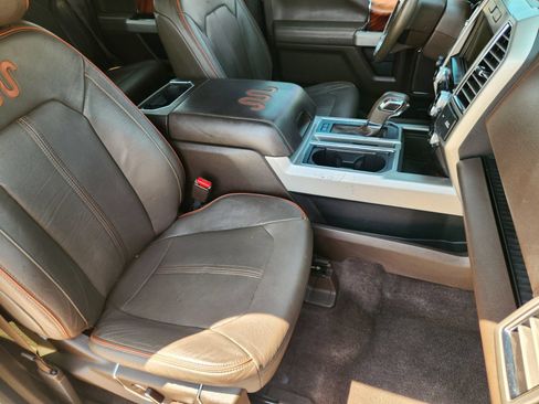 Used 2015 Ford F150 King Ranch w/ Equipment Group 601A Luxury AWD/4WD image 16