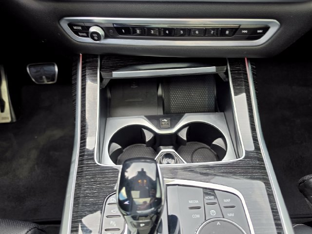 Used 2021 BMW X7 M50i AWD/4WD image 44
