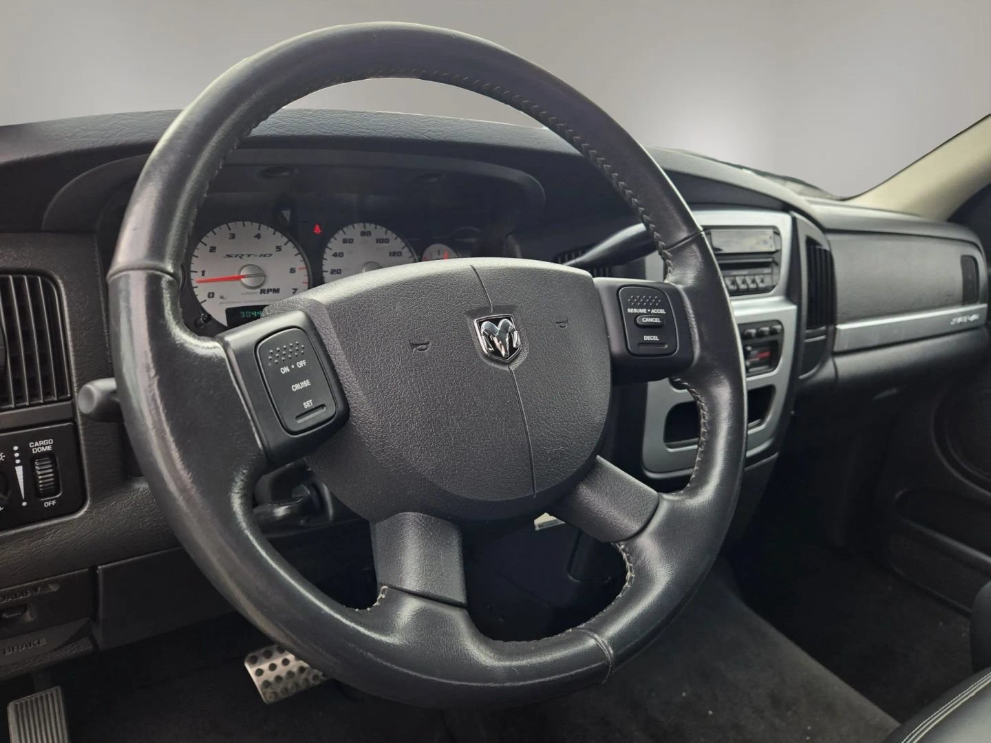 Used 2005 Dodge Ram 1500 Truck 2WD Quad Cab image 11