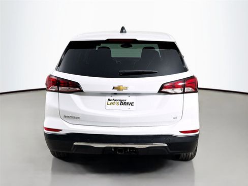 Used 2023 Chevrolet Equinox LT FWD image 8