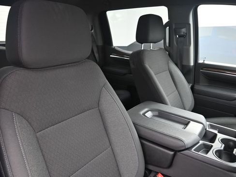 Used 2026 Chevrolet Silverado 1500 RST image 37