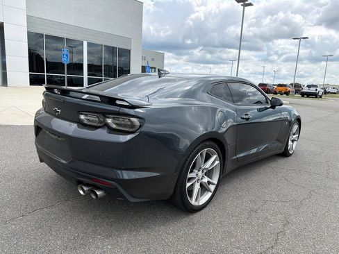Used 2019 Chevrolet Camaro SS RWD image 10