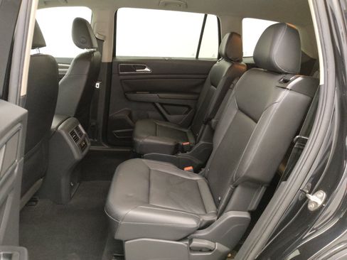 Used 2019 Volkswagen Atlas SE image 18