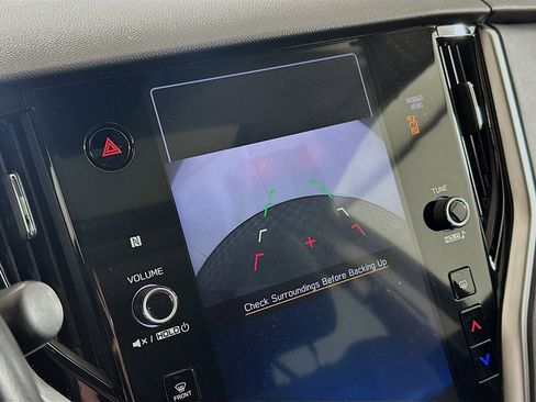 Used 2025 Subaru Outback Premium image 23