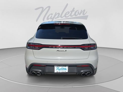Used 2023 Porsche Macan S AWD/4WD image 4