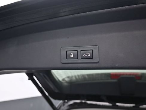 Used 2022 Subaru Ascent Touring w/ Popular Package #2A AWD/4WD image 7
