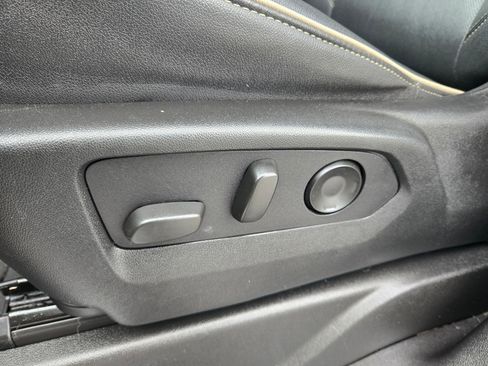 Used 2024 Chevrolet Tahoe Premier image 23