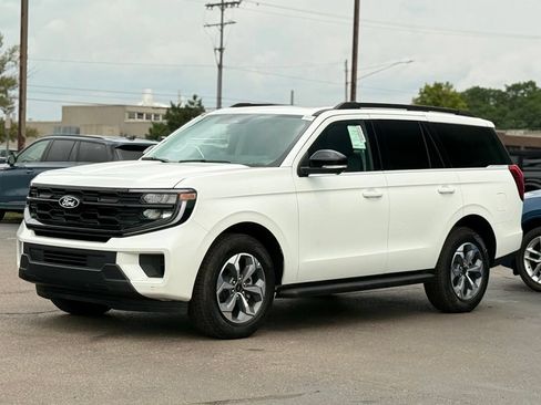 New 2027 Ford Expedition Active AWD/4WD image 47