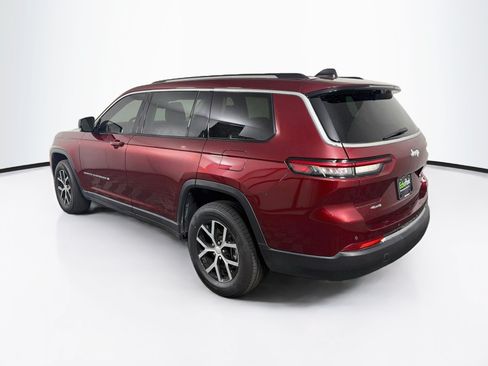 Used 2023 Jeep Grand Cherokee L Limited w/ Luxury Tech Group II AWD/4WD image 5