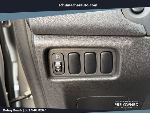 Used 2018 Mitsubishi Outlander Sport LE FWD image 26