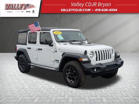 Used 2021 Jeep Wrangler Unlimited Sport image 1