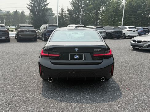 Used 2026 BMW 330i xDrive Sedan w/ M Sport Package AWD/4WD image 5