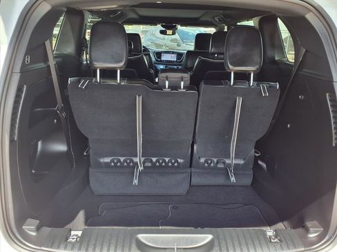 Used 2024 Chrysler Pacifica Limited w/ S Appearance Package image 20