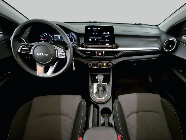 Used 2023 Kia Forte Sedan FWD image 14