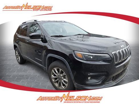 Used 2019 Jeep Cherokee Latitude Plus w/ Comfort/Convenience Group image 1