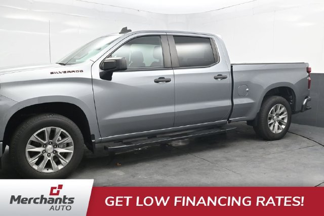 Used 2023 Chevrolet Silverado 1500 Custom AWD/4WD image 3