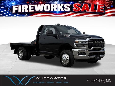 Used 2026 RAM 3500 Tradesman w/ Chrome Appearance Group AWD/4WD image 1