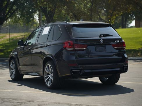 Used 2018 BMW X5 xDrive50i AWD/4WD image 3