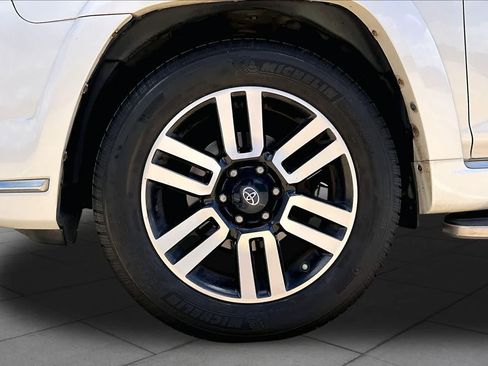 Used 2017 Toyota 4Runner Limited RWD image 11