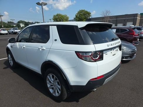 Used 2018 Land Rover Discovery Sport HSE AWD/4WD image 3