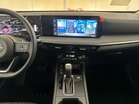 New 2026 Nissan Kicks SV w/ Illumination Package image 13