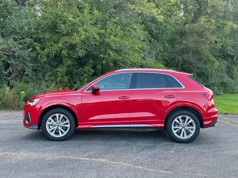 Used 2024 Audi Q3 2.0T Premium AWD/4WD image 5