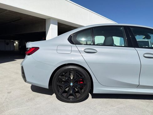 Used 2026 BMW 330i Sedan w/ M Sport Package RWD image 6