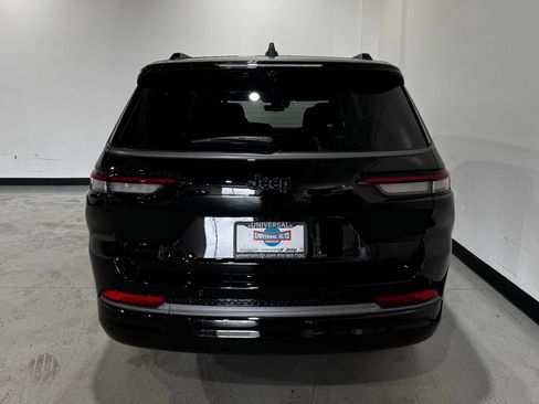 New 2026 Jeep Grand Cherokee L Limited AWD/4WD image 23