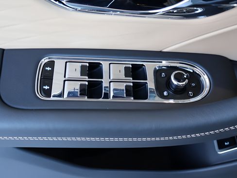 New 2026 Bentley Flying Spur Plug-In Hybrid AWD/4WD image 13