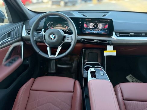 New 2026 BMW X1 xDrive28i w/ Technology Package image 9