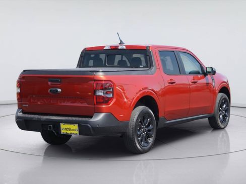 Used 2024 Ford Maverick Lariat w/ Black Appearance Package FWD image 6