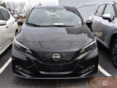Used 2024 Nissan Leaf SV Plus image 3