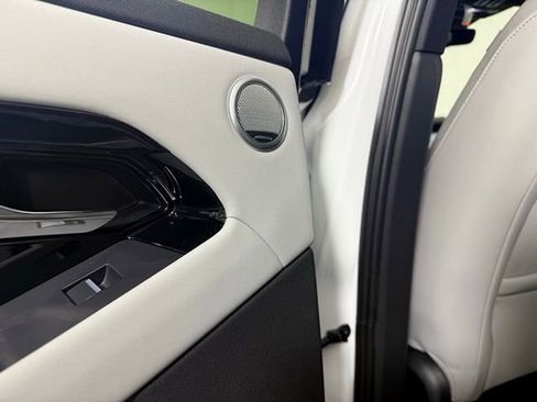 New 2026 Land Rover Range Rover Evoque S image 22