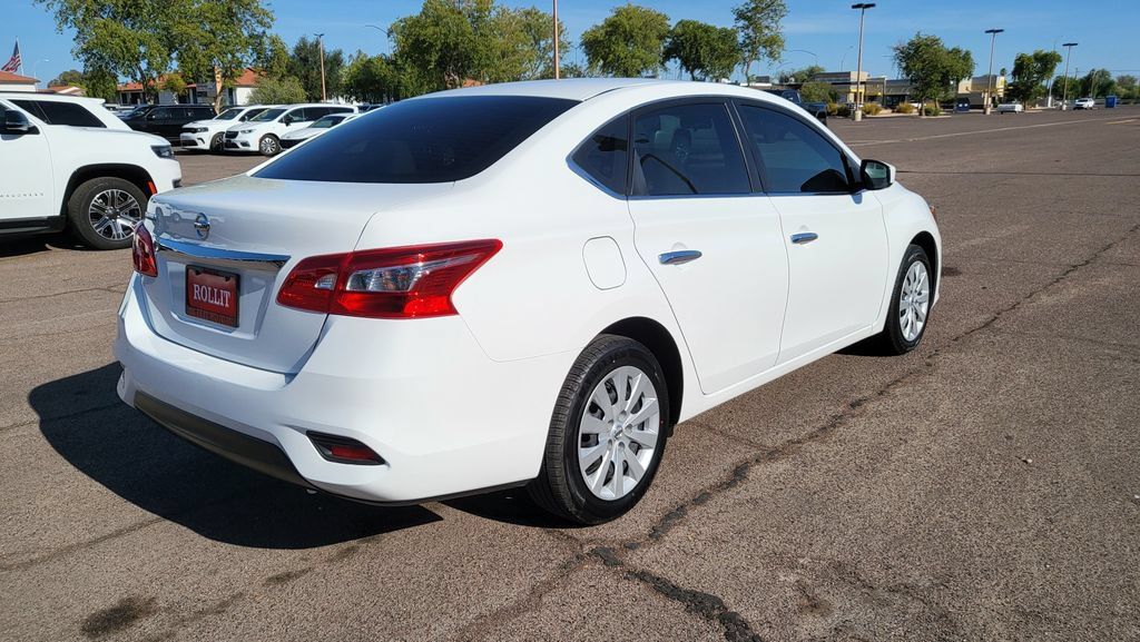 Used 2017 Nissan Sentra S FWD image 11