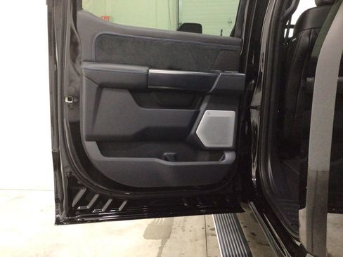 New 2026 Ford F250 Platinum image 22