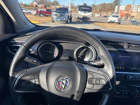 Used 2023 Buick Encore GX Select image 17