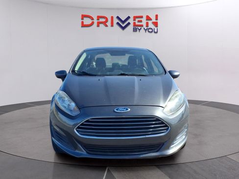 Used 2019 Ford Fiesta SE image 8