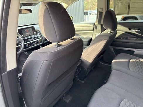 Used 2022 Nissan Pathfinder S AWD/4WD image 26