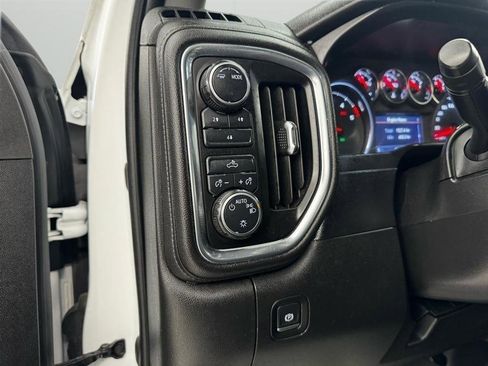 Used 2020 Chevrolet Silverado 3500 LT AWD/4WD image 12