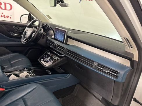 Used 2020 Lincoln Corsair Reserve w/ Equipment Group 201A image 17