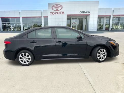 Used 2024 Toyota Corolla LE FWD image 6